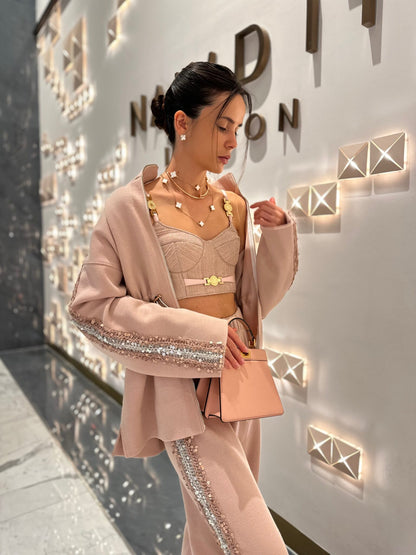 ✨ Tuta da Donna con Strisce di Paillettes – Brilla con Eleganza, Vivi con Stile